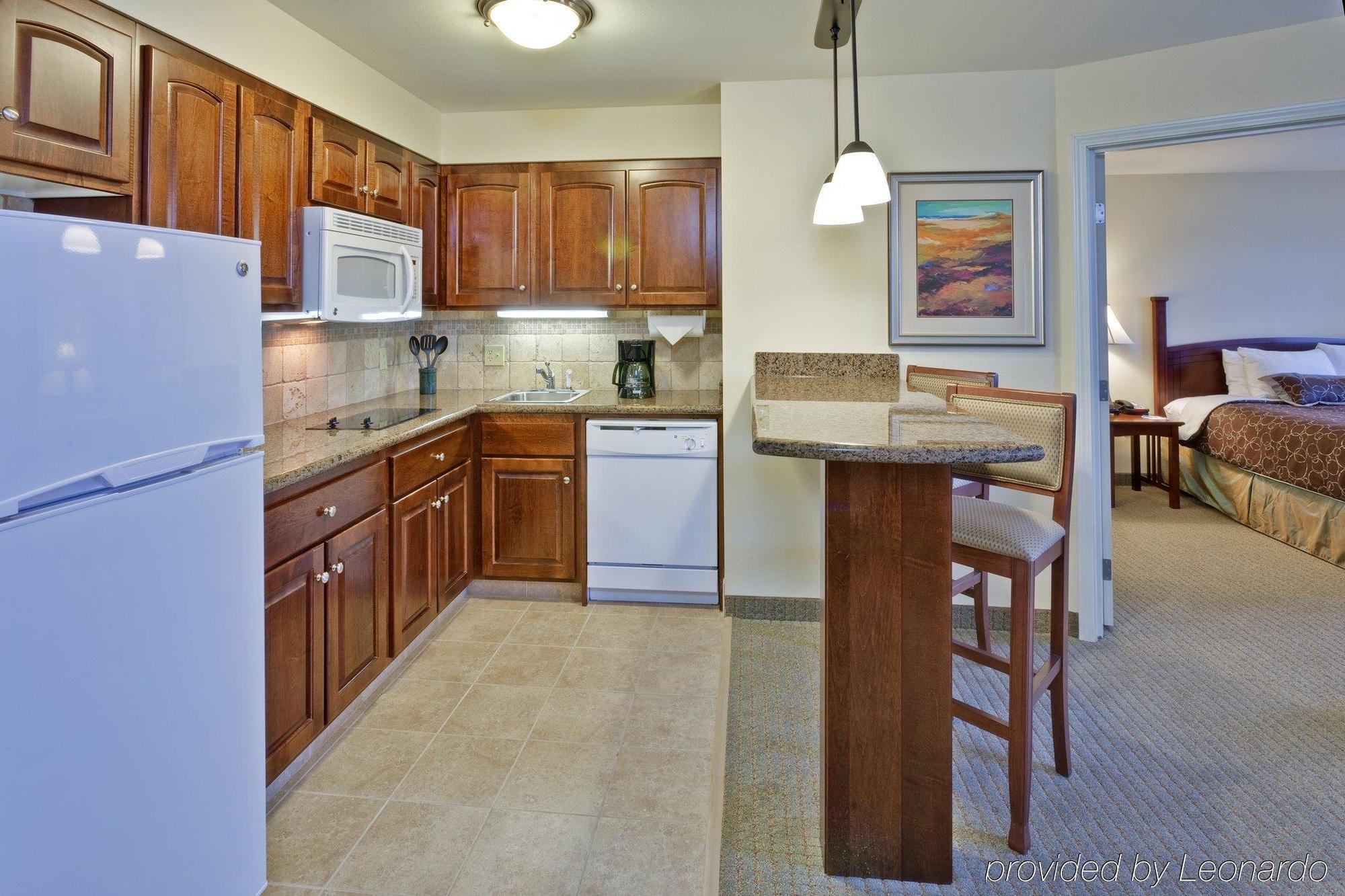 Staybridge Suites Indianapolis-Carmel By Ihg Chambre photo